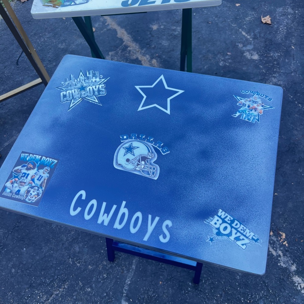 Customized tables - Picture 5 of 6